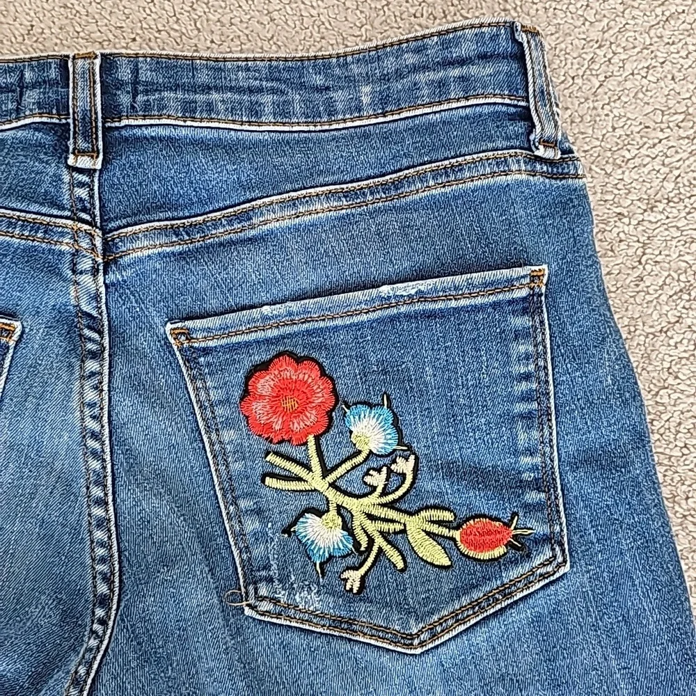 Zara women's floral boot cut jeans - Picture 6 of 12